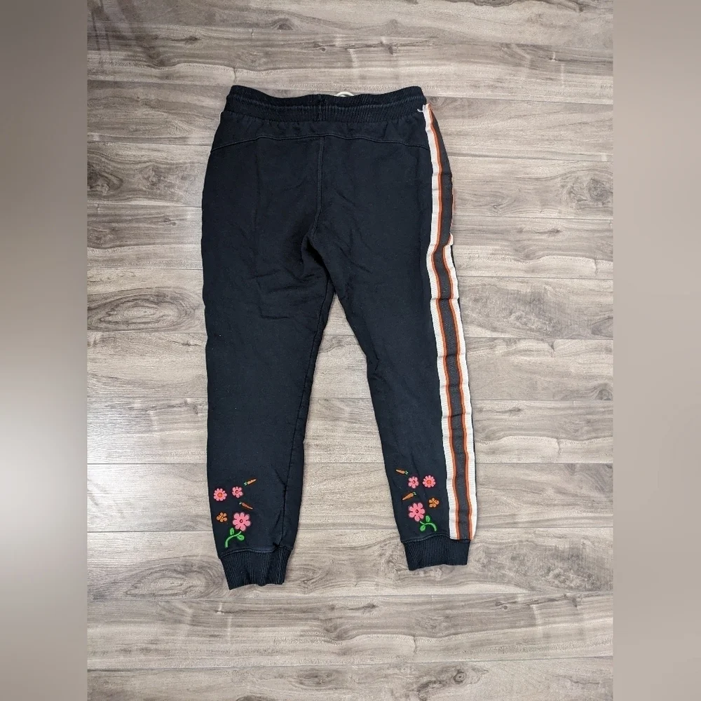 Randomevent x Puma joggers Size Large Floral - Picture 3 of 11